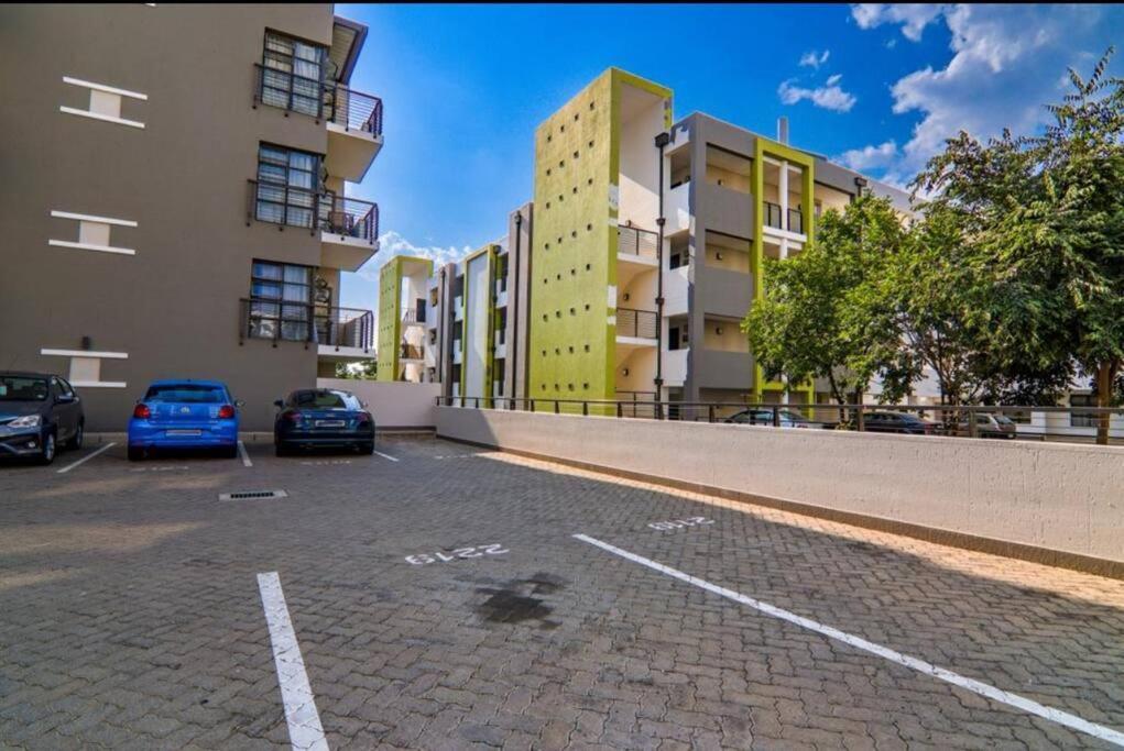 Vi'S Place Apartment Johannesburg Exterior photo